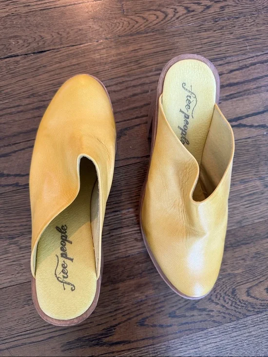 Free People Olive-Yellow Leather Platform Mule Clogs - Picture 3 of 5